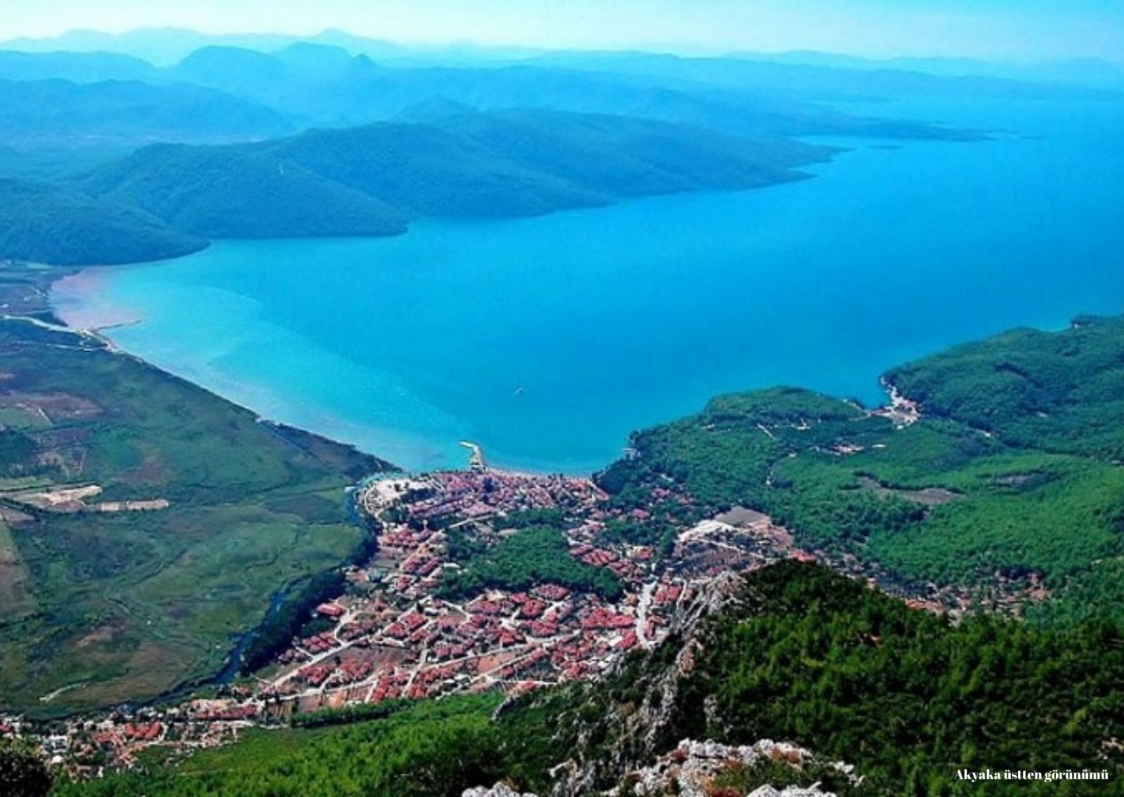 Akyaka Kamp Alanları